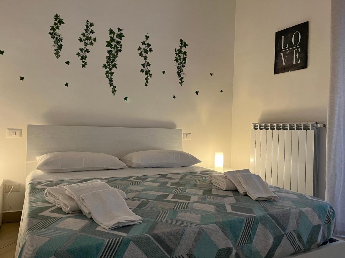 Appartement Il Vicoletto à Naples Extérieur photo